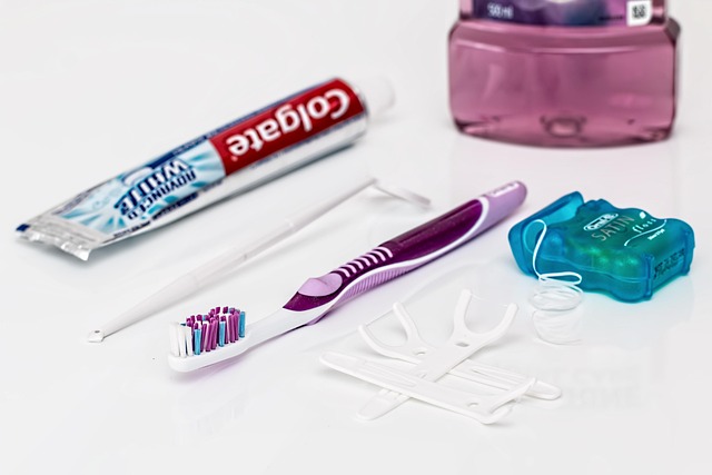 Understanding Bleeding Gums During Pregnancy: Causes and Solutions