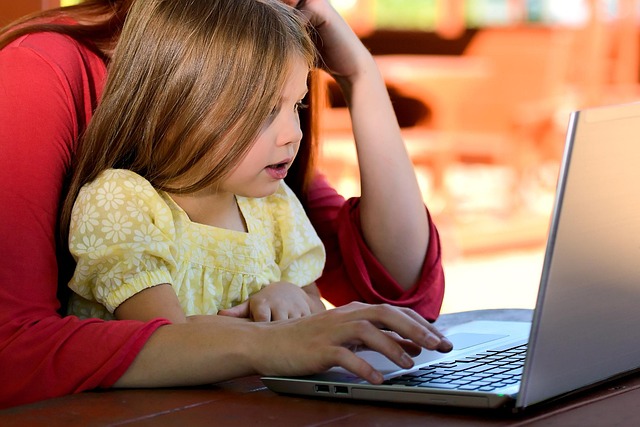 Understanding Knock Knees in Toddlers Ages 5 to 8: Developmental Insights and Parental Guidance